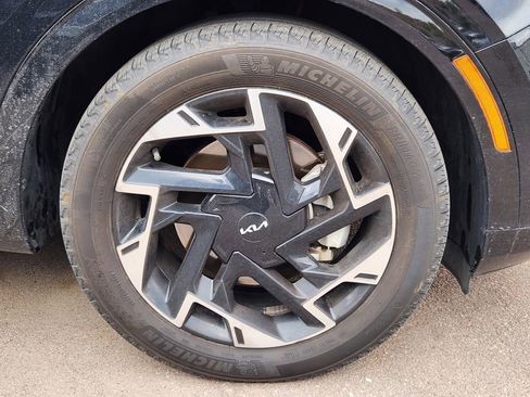 Used 2024 Kia Sportage SX image 14