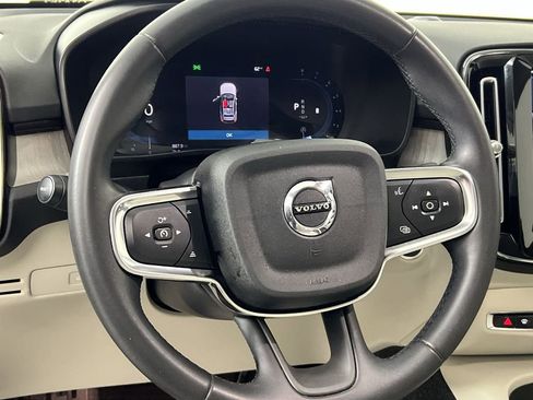 Certified 2024 Volvo XC40 B5 Plus image 13