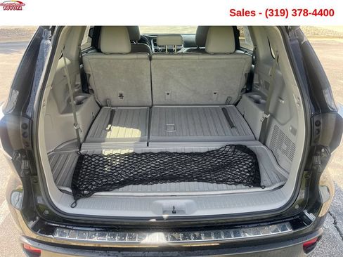 Used 2014 Toyota Highlander XLE AWD/4WD image 22