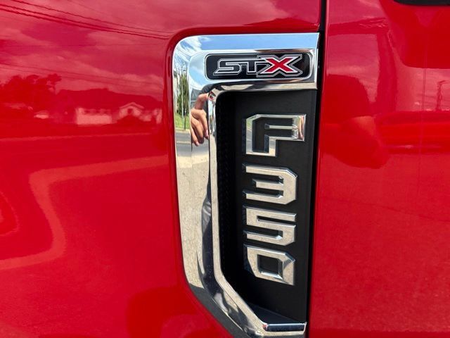 Used 2020 Ford F350 XL w/ STX Appearance Package AWD/4WD image 10