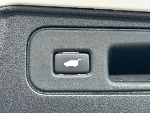 Certified 2023 Honda Passport EX-L image 15