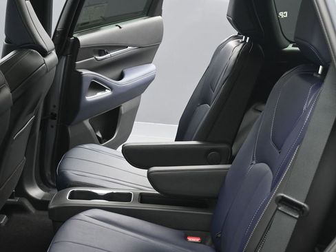 New 2026 INFINITI QX60 Sport image 20