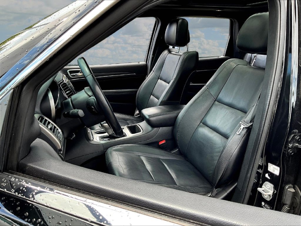 Used 2022 Jeep Grand Cherokee Limited RWD image 21