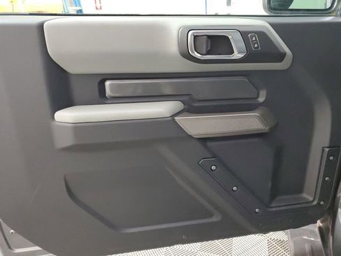Used 2022 Ford Bronco Badlands AWD/4WD image 17