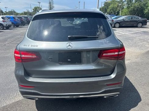 Used 2019 Mercedes-Benz GLC 300 image 5