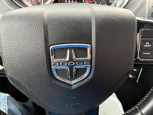 Used 2015 Dodge Grand Caravan SE FWD image 20