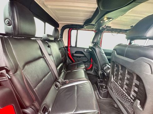 Used 2020 Jeep Gladiator Rubicon image 30