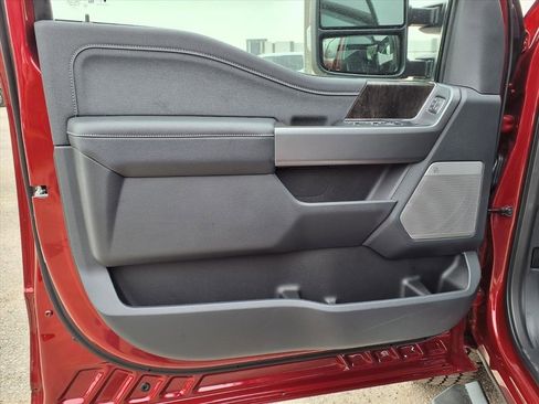 New 2026 Ford F250 Lariat w/ Chrome Package image 22