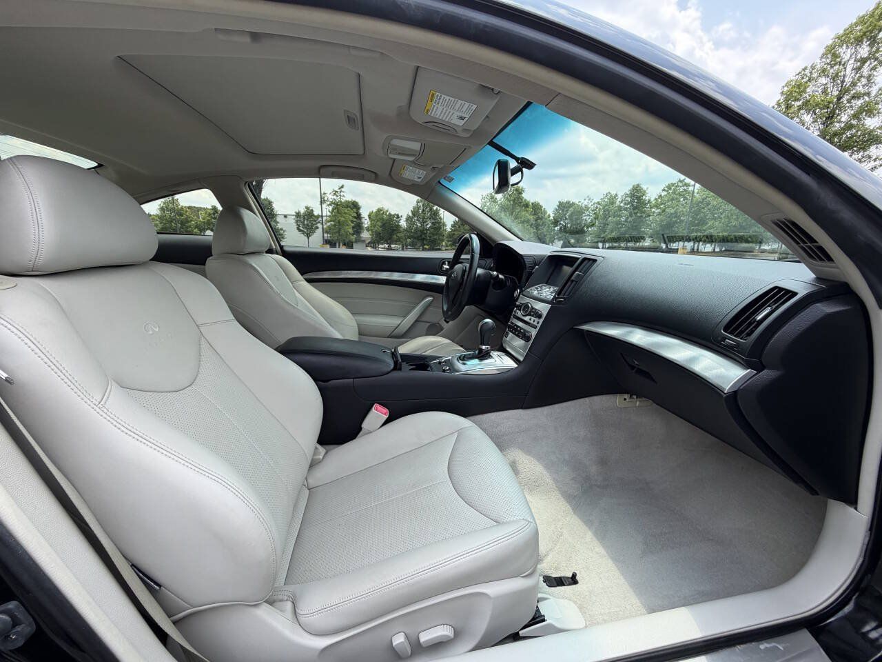 Used 2014 INFINITI Q60 Journey w/ Premium Package RWD image 16