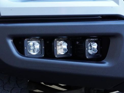 Used 2019 Ford F150 Raptor w/ Equipment Group 802A Luxury image 22