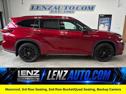 Used 2023 Toyota Highlander XSE