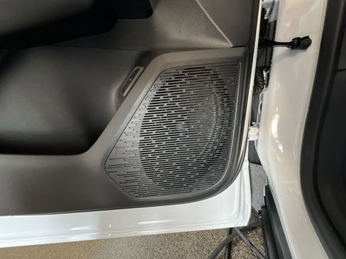 New 2026 GMC Terrain Elevation w/ Elevation Premium Package image 24