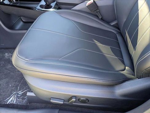 New 2026 Ford Mustang Mach-E Select RWD image 4