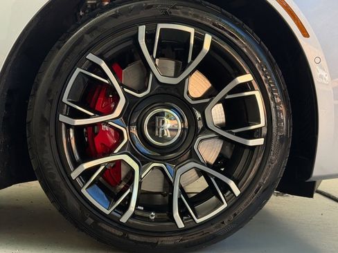 Certified 2023 Rolls-Royce Ghost Black Badge w/ Black Badge Ghost Package image 58