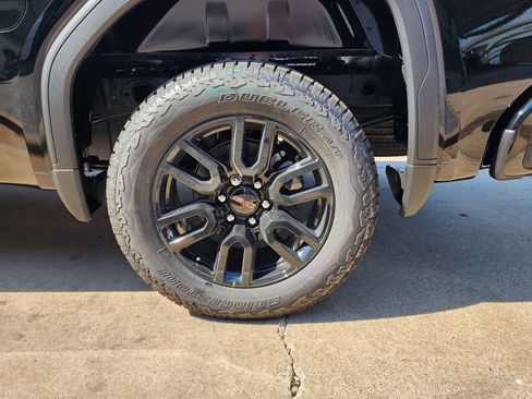 New 2026 GMC Sierra 1500 Elevation image 51