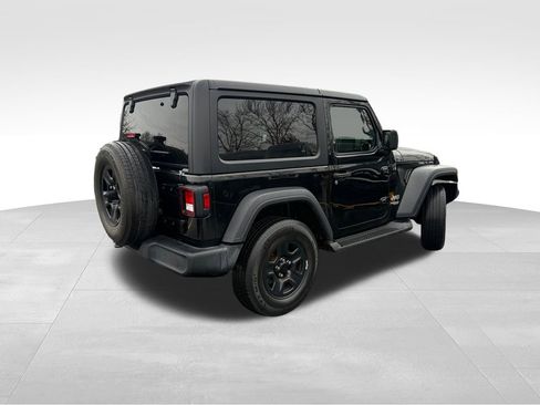 Used 2019 Jeep Wrangler Sport image 8