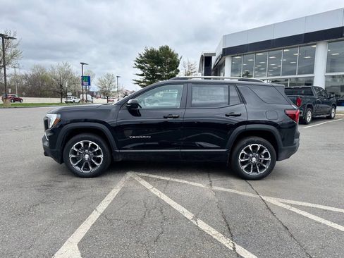 New 2026 GMC Terrain Elevation w/ Elevation Premium Package AWD/4WD image 2