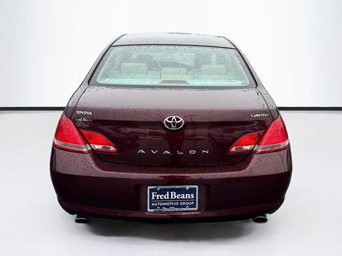 Used 2005 Toyota Avalon Limited image 7