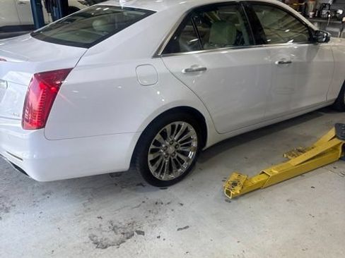 Used 2015 Cadillac CTS Luxury RWD image 6