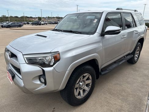 Used 2015 Toyota 4Runner Trail Premium image 3