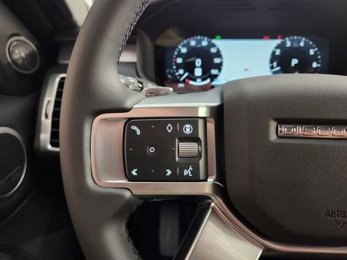 New 2026 Land Rover Discovery Limited Edition image 27