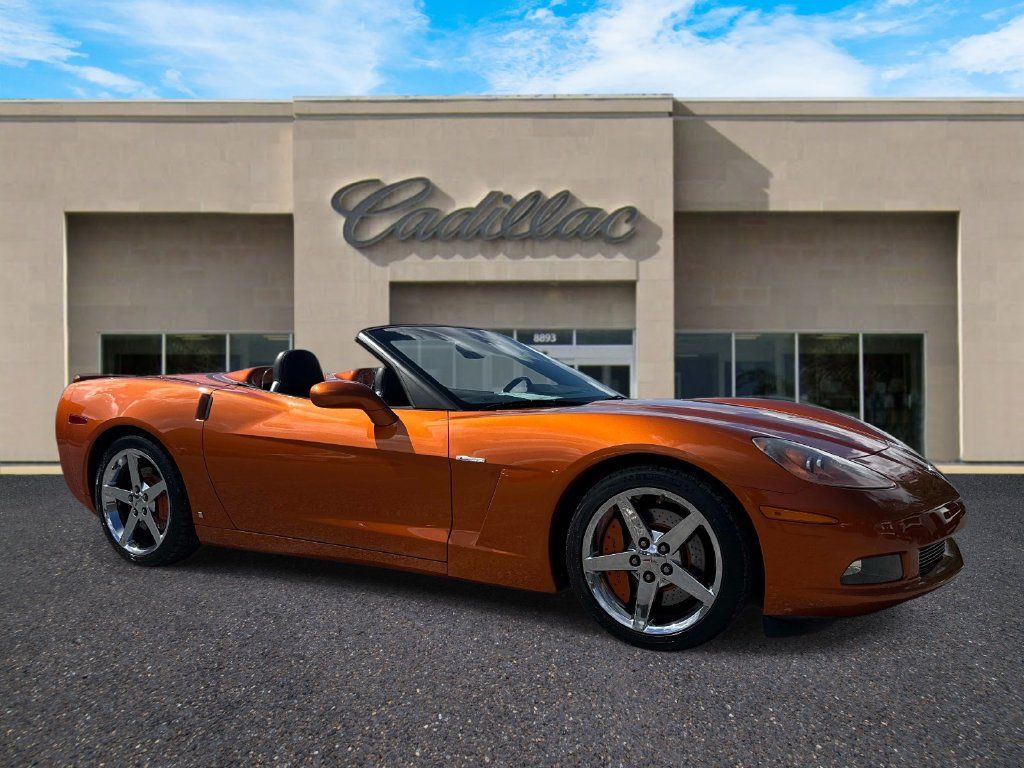 Used 2007 Chevrolet Corvette Convertible w/ Preferred Equipment Group RWD image 1