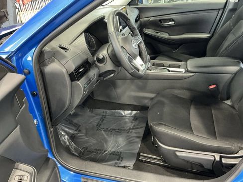 Used 2024 Nissan Sentra SV w/ All-Weather Package image 3