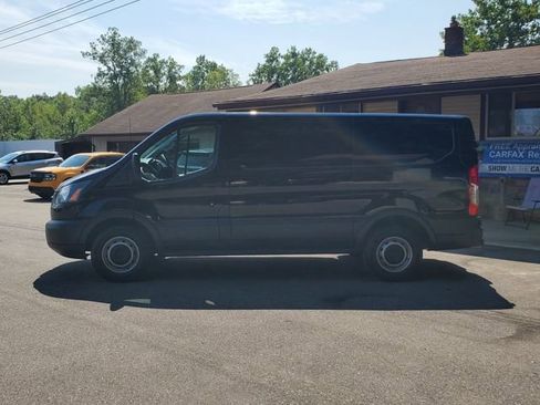 Used 2018 Ford Transit 150 130 Low Roof RWD image 3