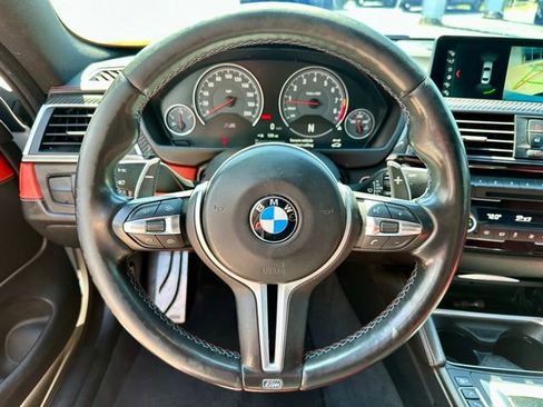Used 2018 BMW M4 Coupe RWD image 32