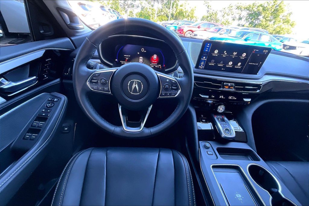 Certified 2026 Acura MDX w/ Technology Package FWD image 7