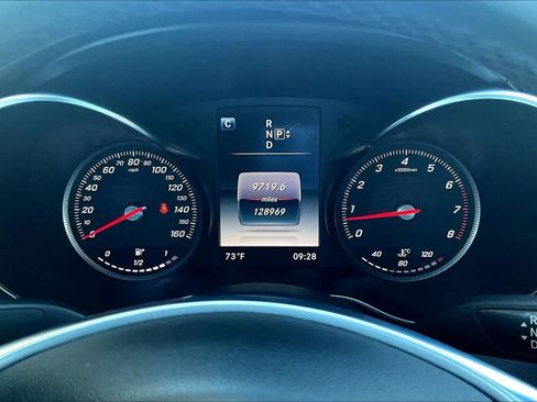 Certified 2015 Mercedes-Benz C 400 4MATIC image 23