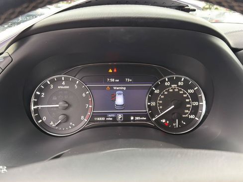 Used 2021 INFINITI QX80 Luxe w/ All-Season Package AWD/4WD image 24