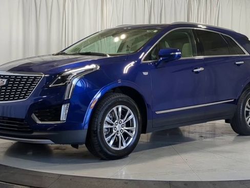 Used 2023 Cadillac XT5 Premium Luxury w/ LPO, Floor Liner Package AWD/4WD image 5