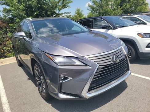 Used 2018 Lexus RX 350 FWD w/ Premium Package image 3
