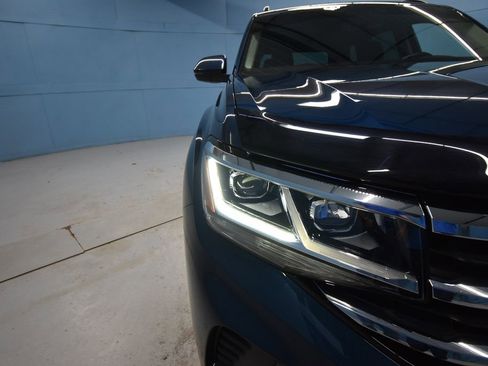 Used 2022 Volkswagen Atlas SE image 39