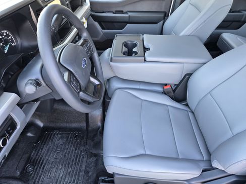 Used 2024 Ford F350 XL image 9