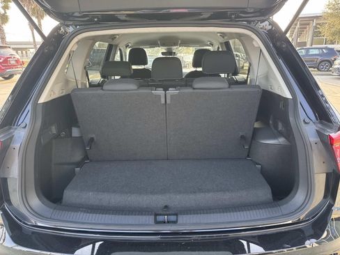 Used 2024 Volkswagen Tiguan S FWD image 8