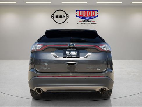 Used 2017 Ford Edge Titanium w/ Technology Package AWD/4WD image 3