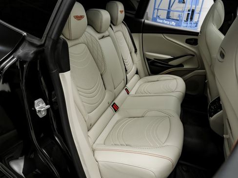Used 2023 Aston Martin DBX 707 AWD/4WD image 39
