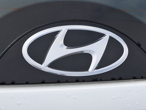 Used 2023 Hyundai Tucson SE AWD/4WD image 28