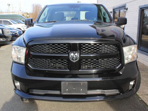 Used 2014 RAM 1500 Express image 2