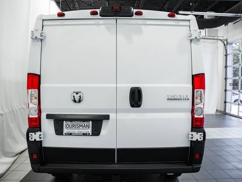 New 2025 RAM ProMaster 1500 w/ Premium Convenience Group FWD image 5