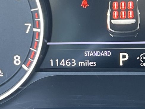 Certified 2024 Nissan Pathfinder SL image 12