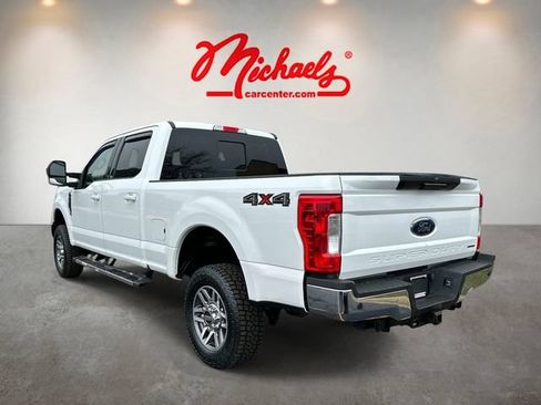 Used 2019 Ford F250 Lariat w/ Lariat Value Package AWD/4WD image 4