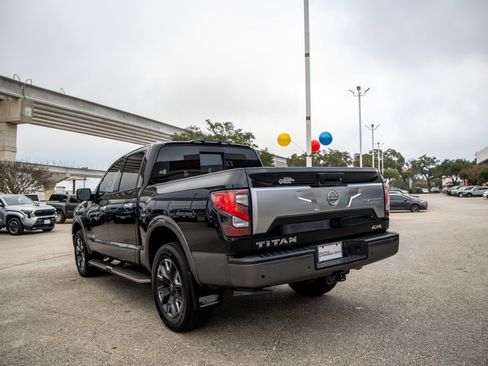 Used 2023 Nissan Titan Platinum Reserve w/ Moonroof Package image 9