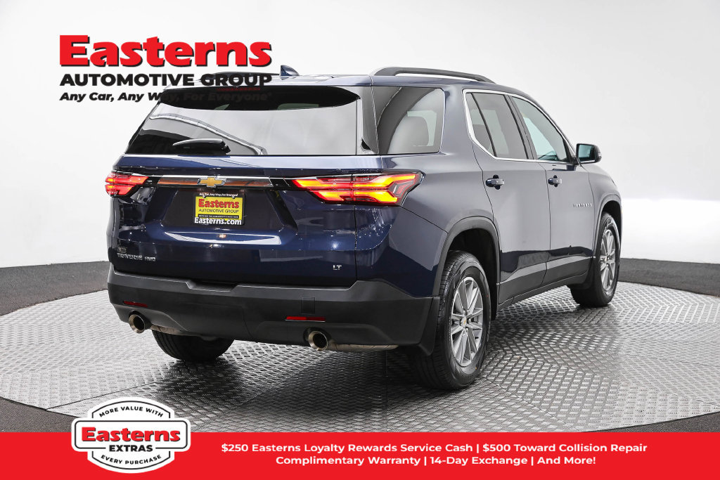 Used 2023 Chevrolet Traverse LT AWD/4WD image 6