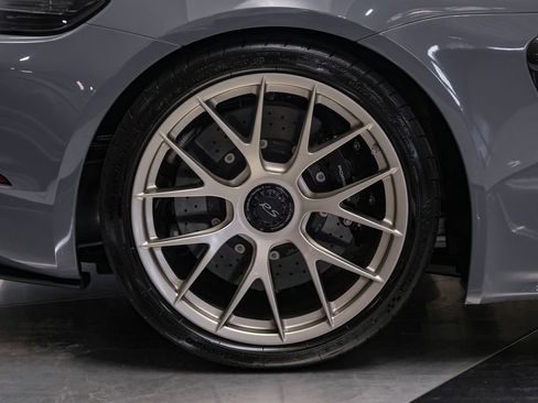 Used 2025 Porsche 718 Cayman GT4 RS w/ Weissach Package RWD image 49