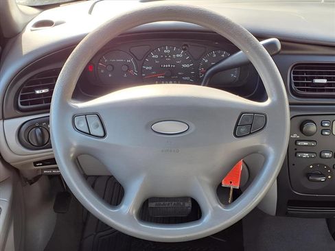 Used 2000 Ford Taurus SES image 9