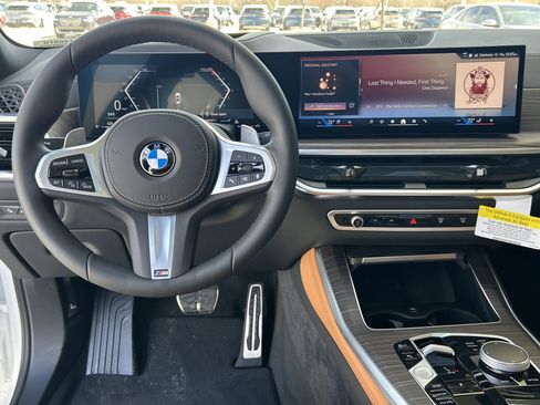 New 2026 BMW X5 xDrive40i w/ M Sport Package image 65