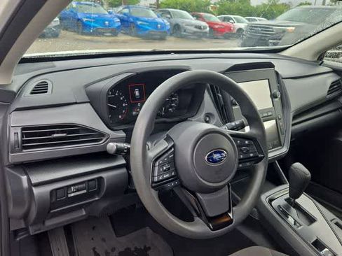 Used 2024 Subaru Crosstrek 2.0i AWD/4WD image 10